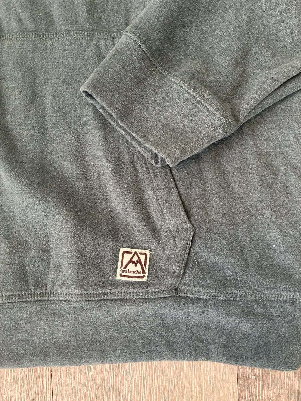 Avalanche Men’s Hoodie M Sage Green Micro Fleece Stretch Pullover Outdoor Active - Picture 2 of 7